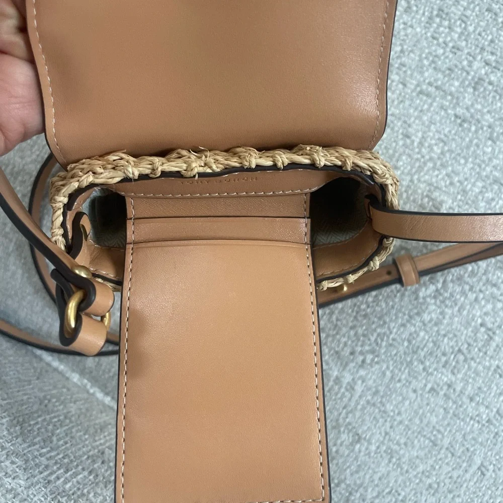 Tory Burch Tan and Brown Woven Crossbody raffia bag - Picture 2 of 2
